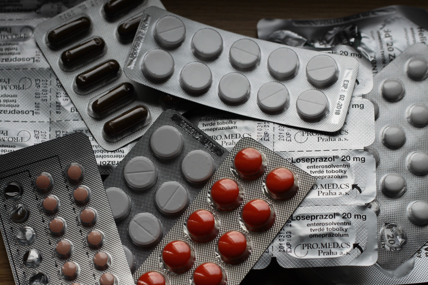 capsule-cure-drugs-208512